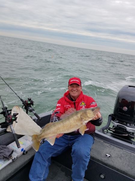Catching A Walleye Clinic